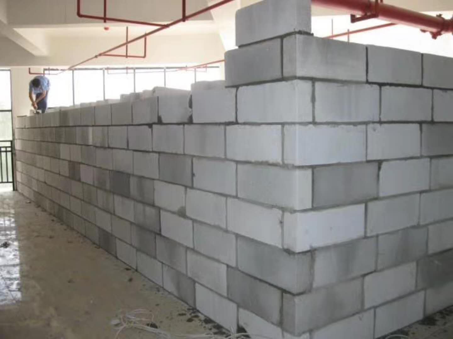 衢州蒸压加气混凝土砌块承重墙静力和抗震性能的研究